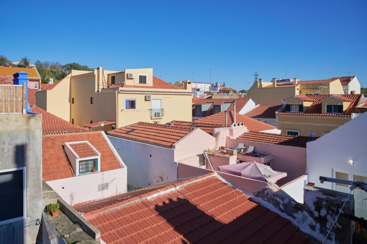 Central & Sunny 2Br Apt Near Beach, By Timecooler Setúbal Exterior foto